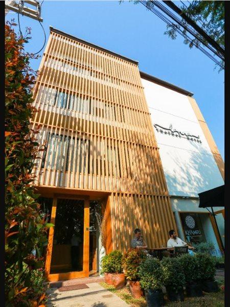 Lanna Thaphae Hotel Chiang Mai Exterior photo